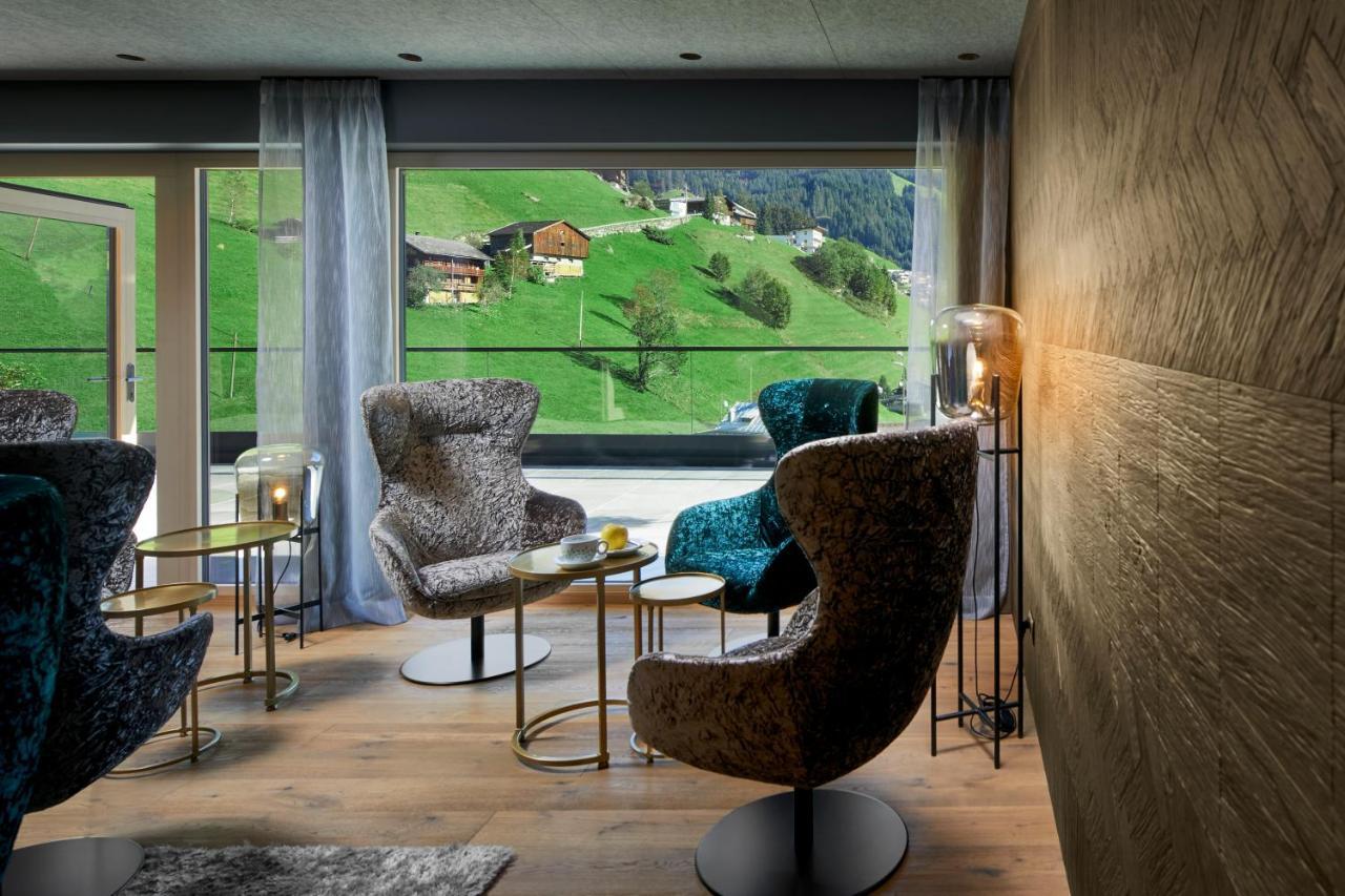 Hotel Tirolerhof 4 Sterne Superior Tux Eksteriør bilde