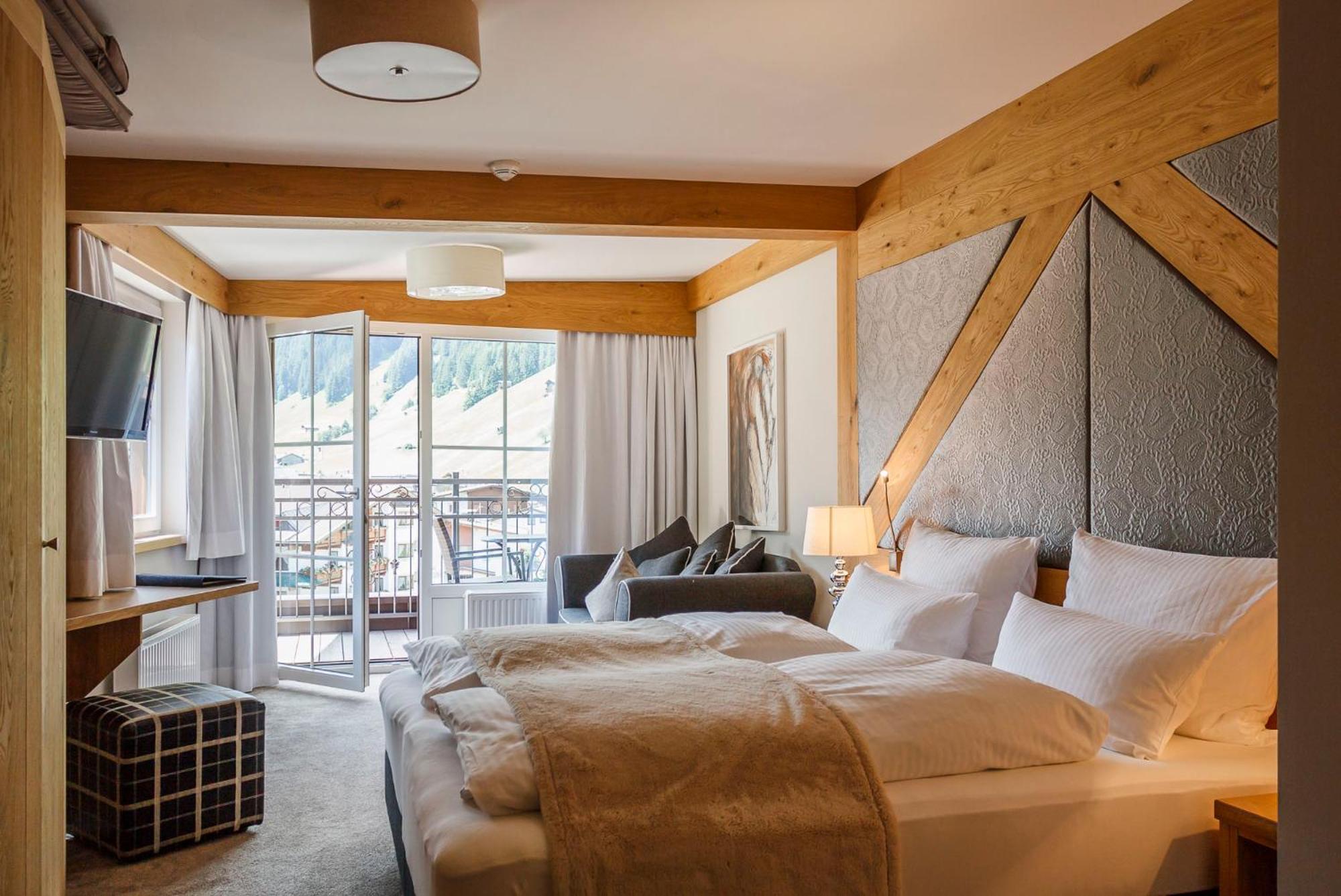 Hotel Tirolerhof 4 Sterne Superior Tux Eksteriør bilde